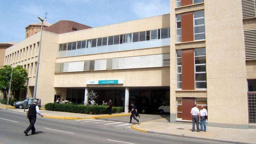 El Salud reduce la externalización de servicios del hospital de Alcañiz