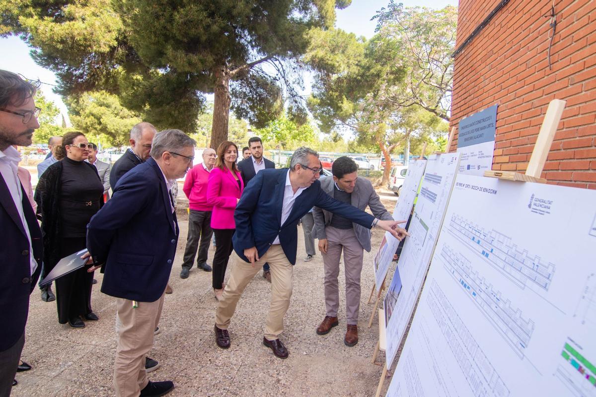 Inicio de las obras del instituto Pere Maria de Benidorm