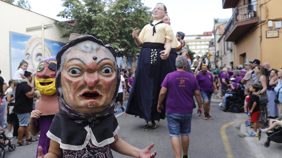 Cercavila de gegants de la Festa Major de Salt 2025.