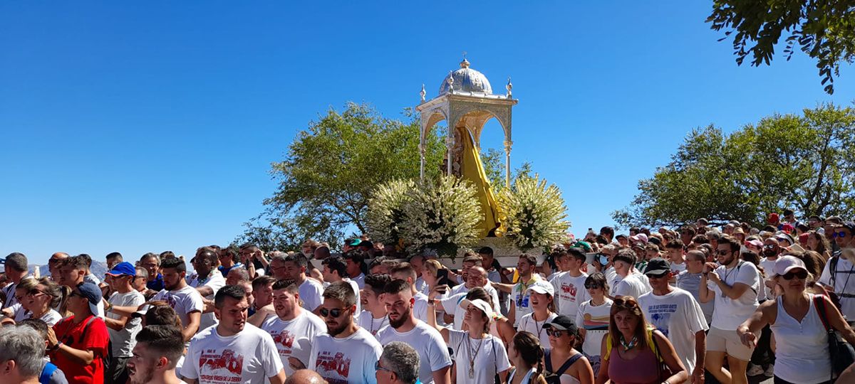 Bajá de la Virgen de la Sierra en Cabra