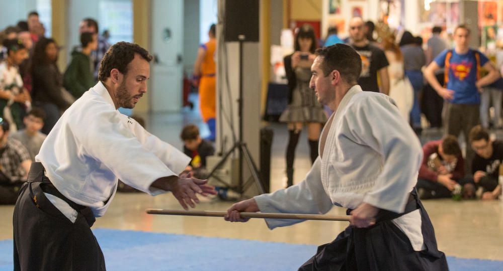 Miles de personas acuden al evento dedicado a la cultura japonesa celebrado en la provincia de Alicante