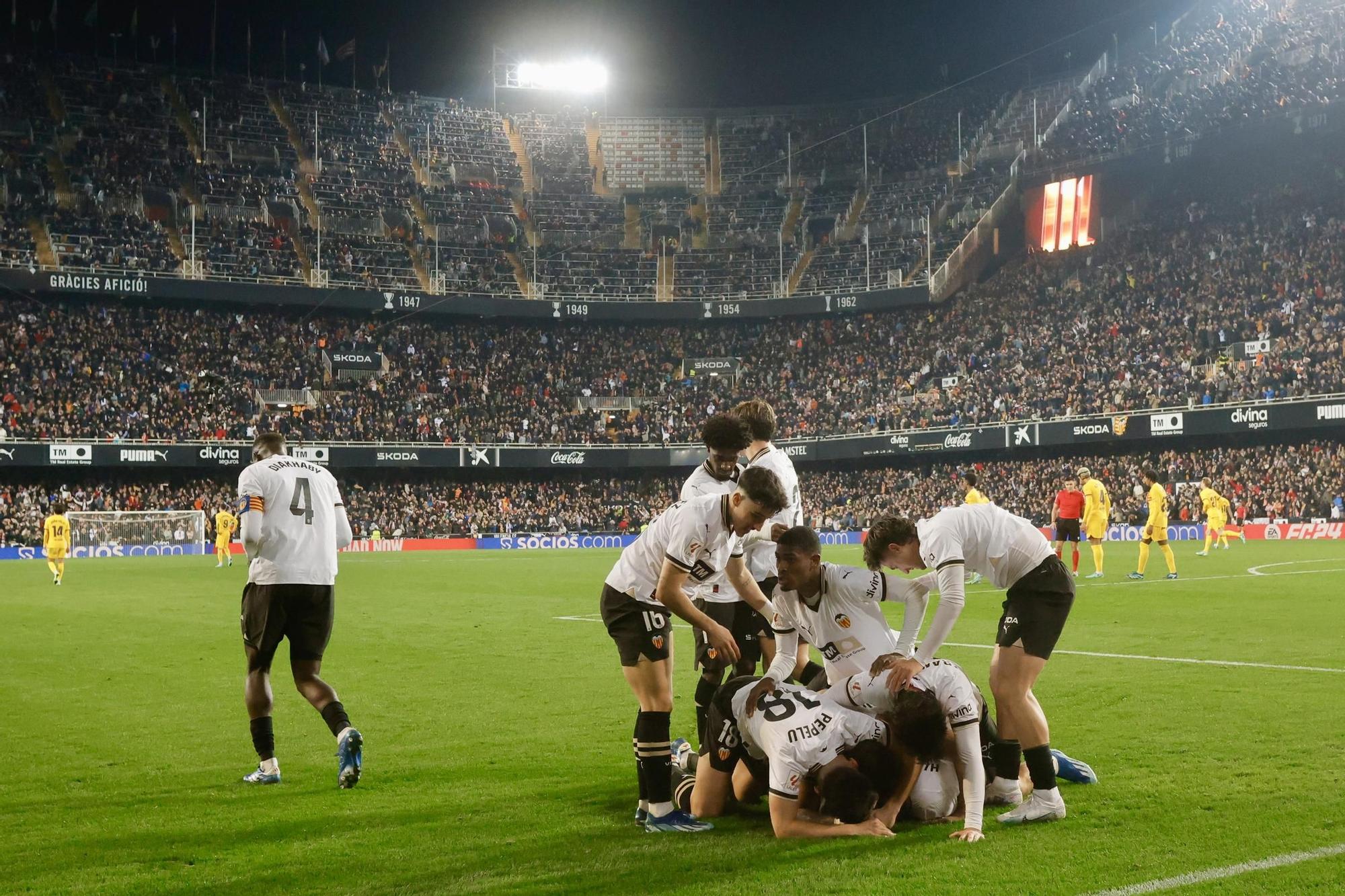 Valencia - Barça en imágenes