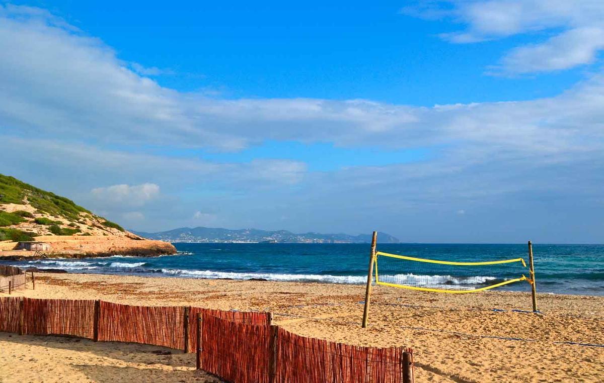 Playa de Es Cavallet