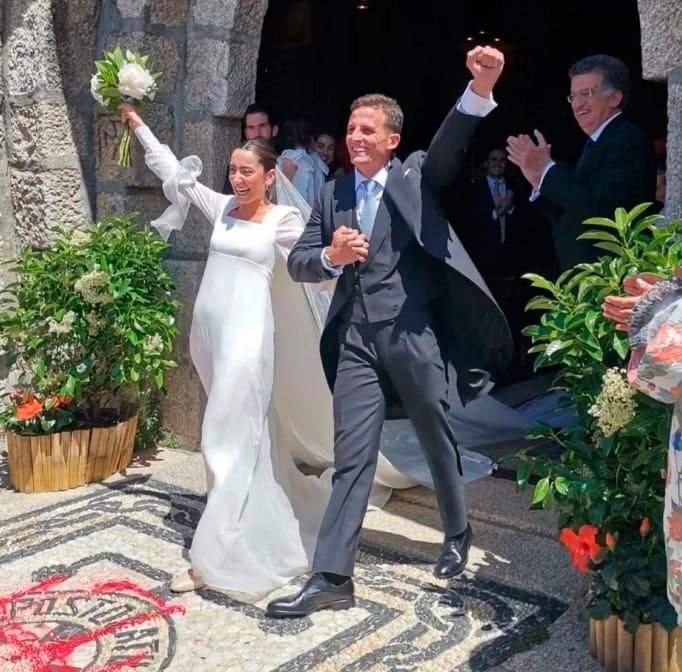 Así han vestido los novios para uno de los días más importantes de sus vidas.