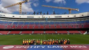 La delegación de la FIFA en su visita al Camp Nou