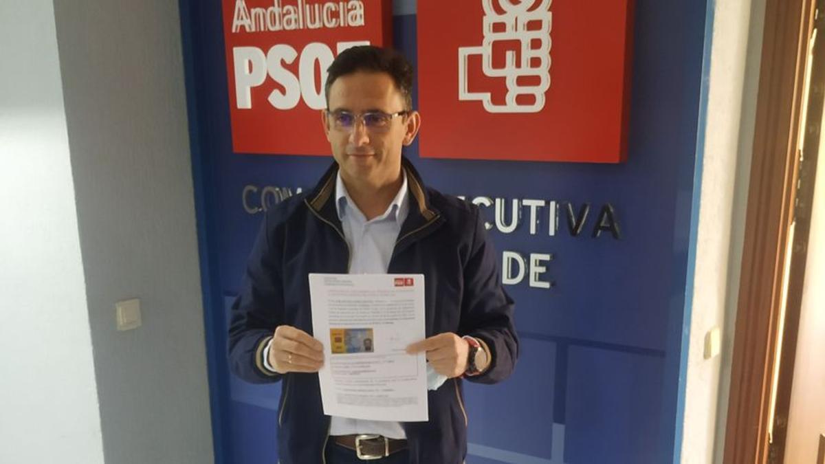 José Antonio Gómez, en noviembre de 2021 cuando registró su candidatura a las primarias del PSOE.