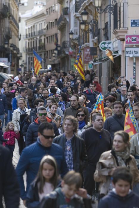 Manifestación en València contra el plurilingüismo