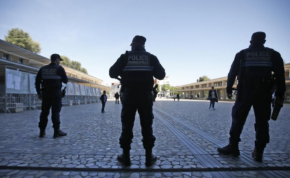 Francia decide en las urnas el futuro de Europa