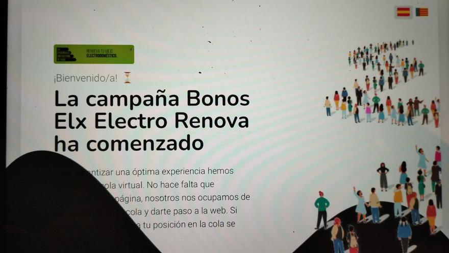 La web del bono consumo ha llegado a tener 1,5 millones de peticiones simultáneas en Elche