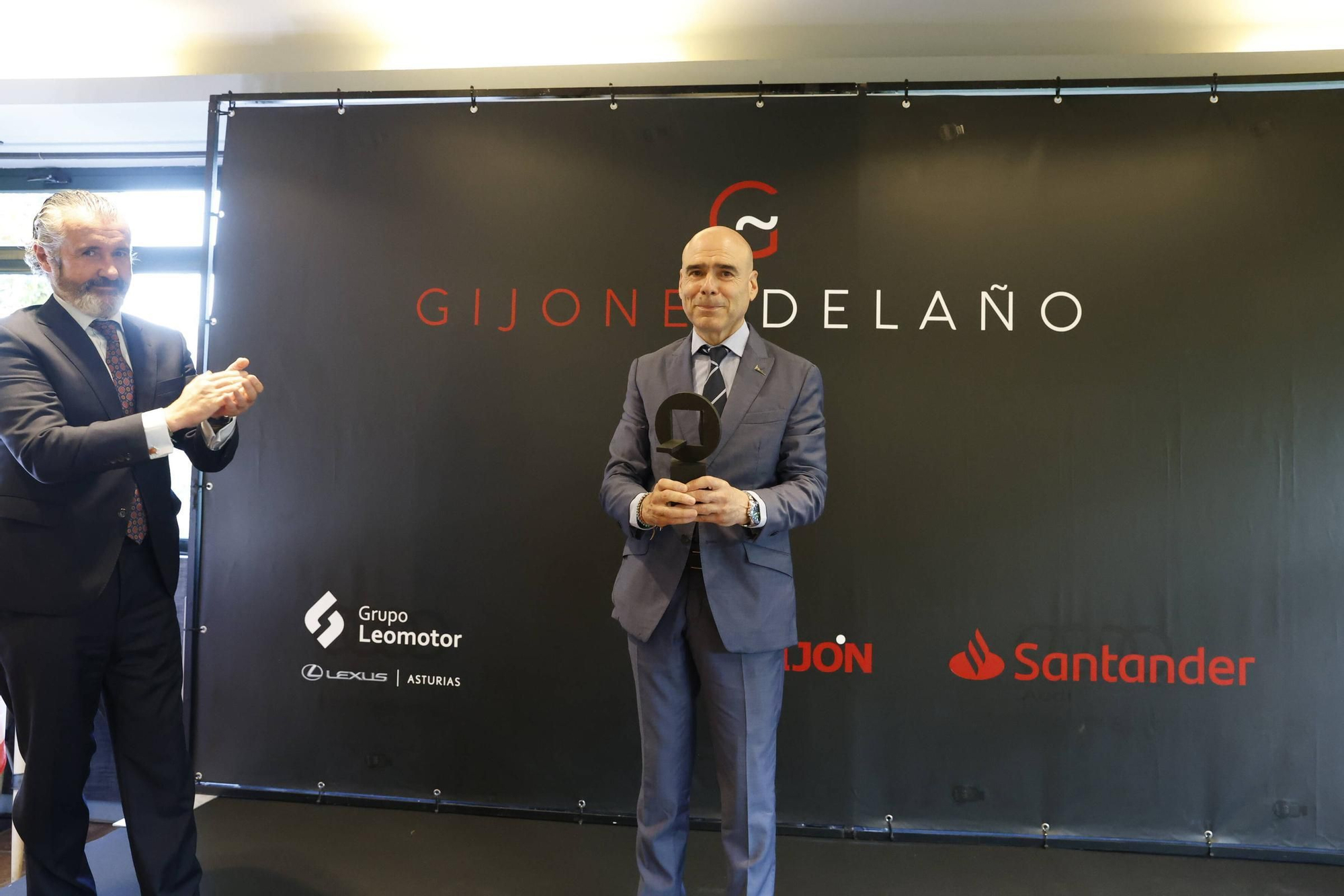 Fiesta en honor del Grupo Covadonga, reconocido por ser "ejemplo de gestión y éxito deportivo" (en imágenes)