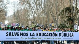 Imagen de archivo de una de las manifestaciones para defender la educación pública.