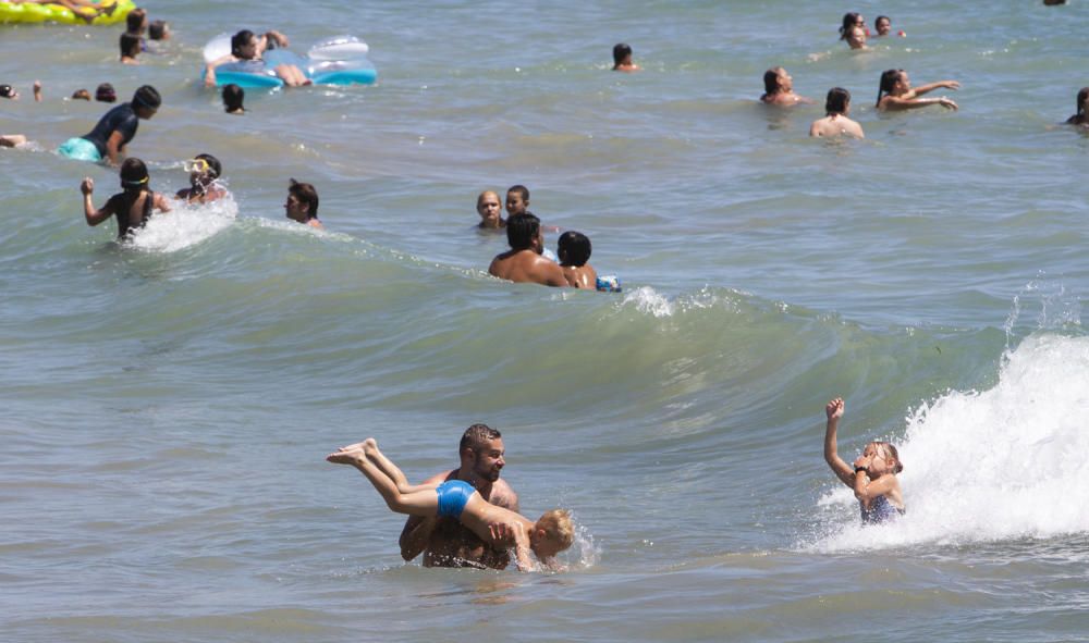 La segunda ola de calor del verano trae un fin de semana tórrido