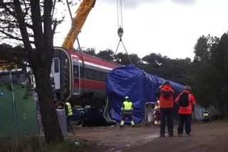 La investigación por el accidente ferroviario de Adamuz se prolongará más del año previsto