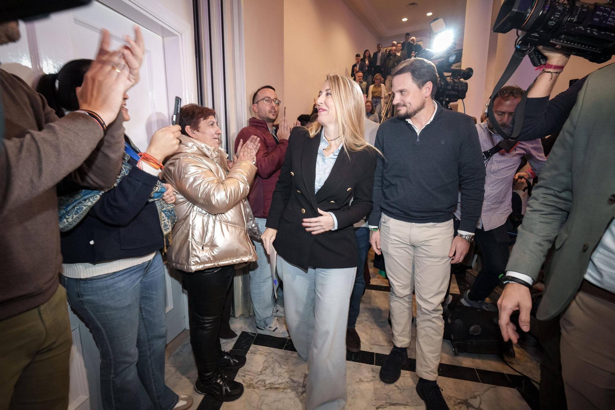 FOTOGALERÍA | María Guardiola gana las elecciones