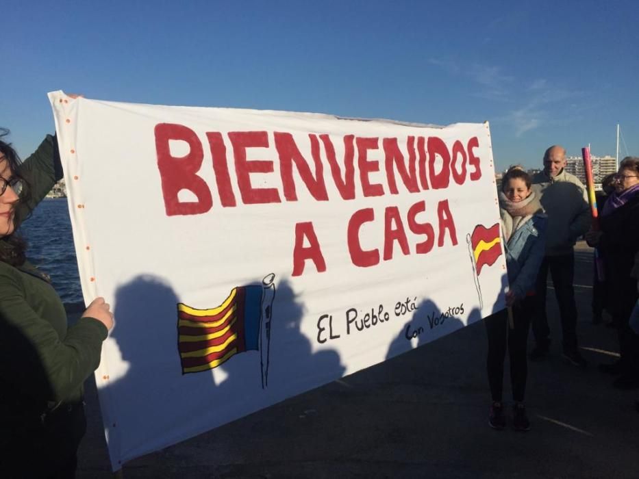 Pancarta para recibir a los marineros