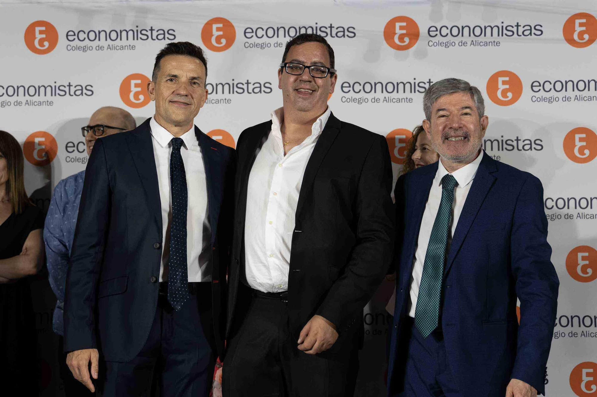El Colegio de Economistas de Alicante celebra su cena anual en honor a su patrón