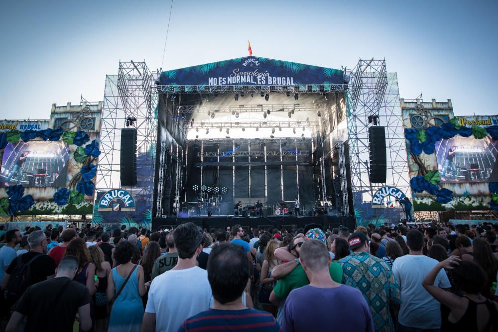 Viernes | Ambiente en el festival.