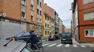 Hallan muerto a un hombre en su piso de Gijón