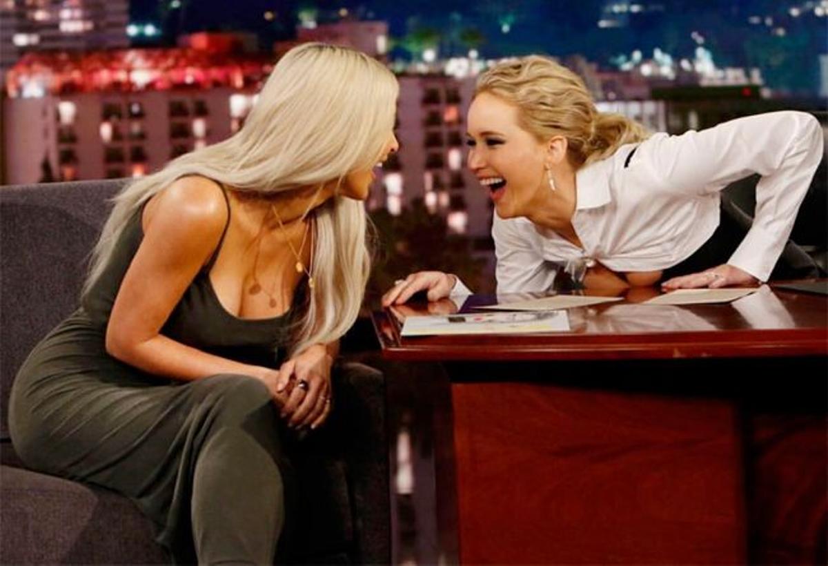 Jennifer Lawrence entrevista a Kim Kardashian