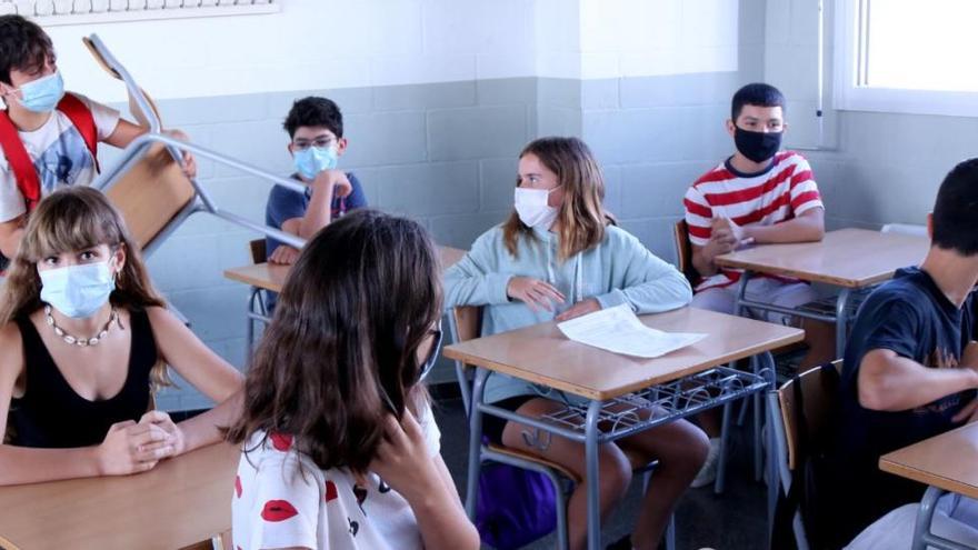 Alumnes en una aula d&#039;ESO de l&#039;institut Cristòfol Despuig de Tortosa, en una imatge d&#039;arxiu