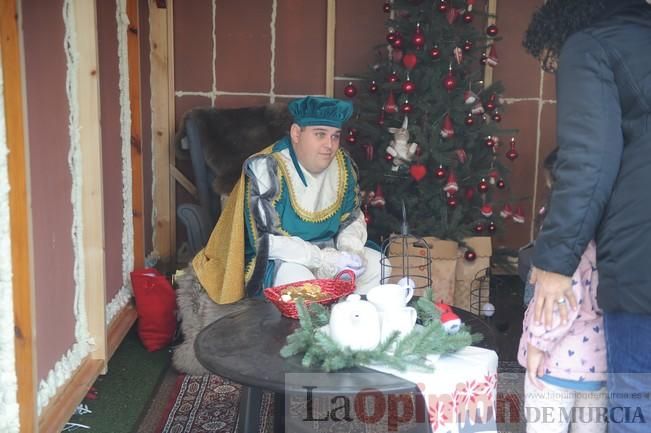 Actividades infantiles en el árbol de Navidad