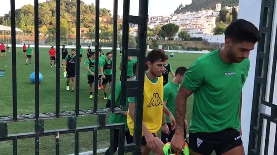 VÍDEO / Los jugadores acaban el primer día de entrenamientos en Benahavís