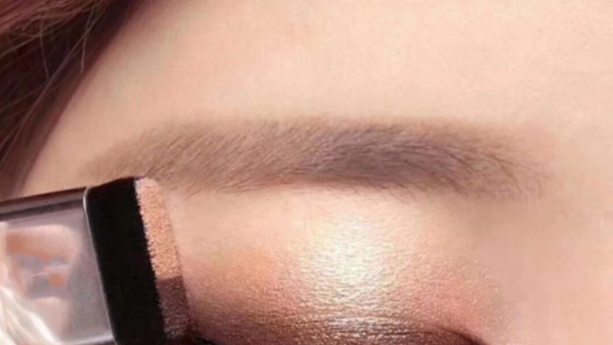 Maquillaje de ojos para perezosas y metepatas (gracias a 'San Aliexpress')