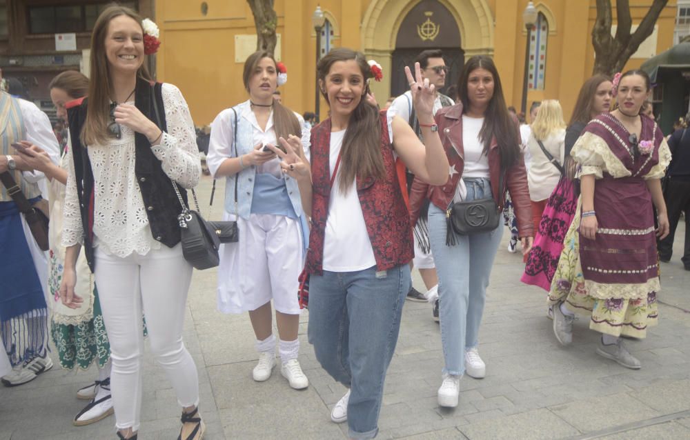 Ambiente en la plaza de las Flores en el Bando