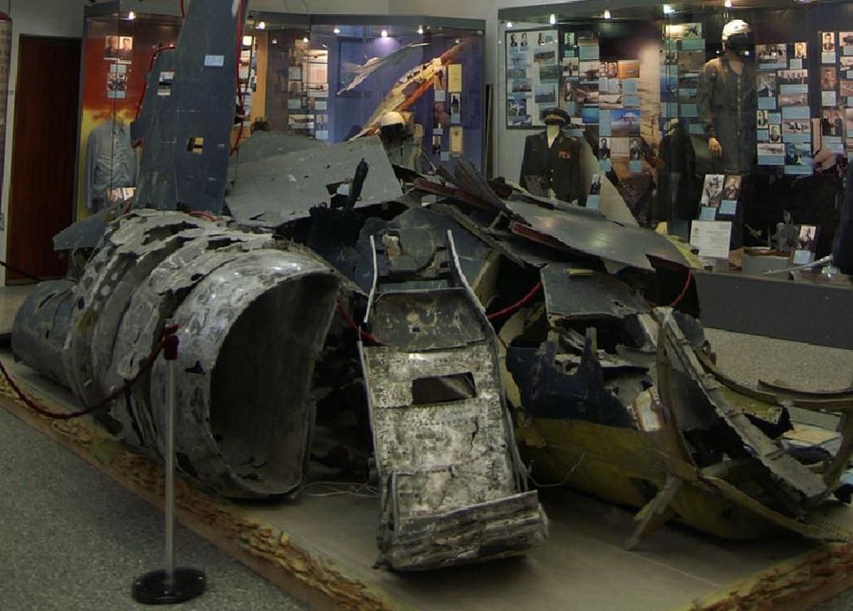 Restos del avión espía norteamericano U2 derribado el 1 de mayo de 1960 en un museo de Moscú.