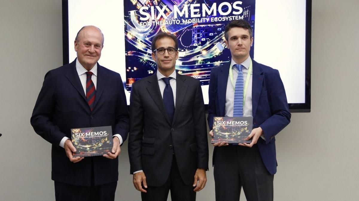 Presentación del libro 'Six Memos for the Furure of Auto_Mobility' en el marco del Automobile Barcelona.