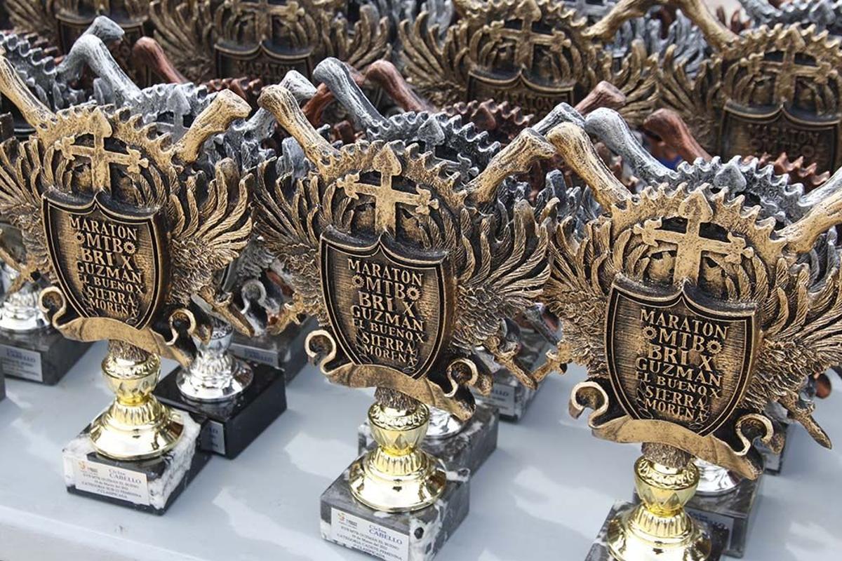 Los trofeos de la MTB Guzmán El Bueno.