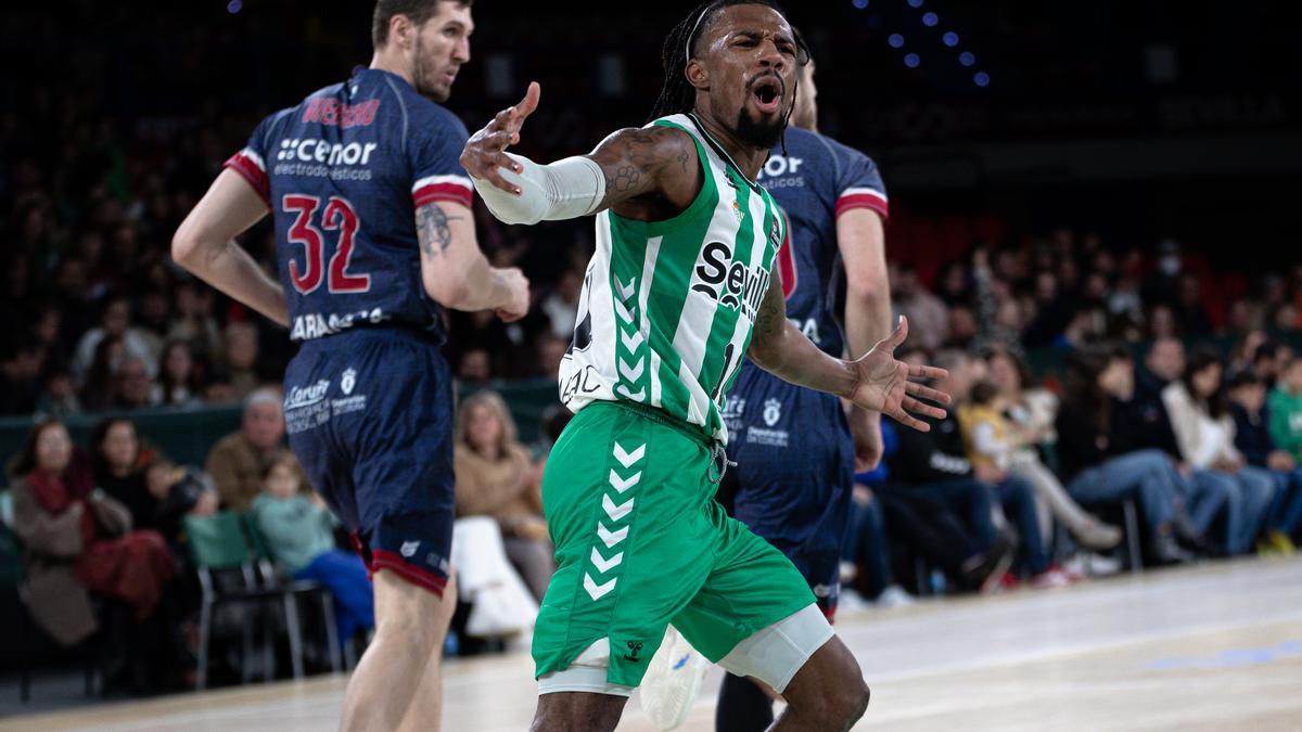 Shannon Evans, en un partido con el Real Betis en Liga Endesa