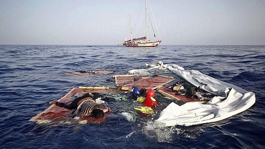 Los dos cadáveres trasladados a Palma fueron rescatados en alta mar por el &#039;Open Arms&#039;.