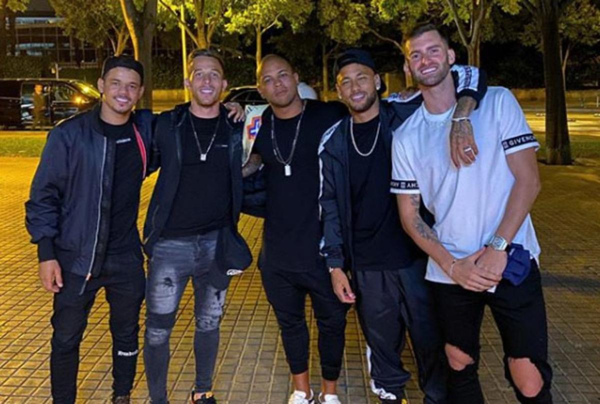 La imagen que subió Neymar a sus redes sociales