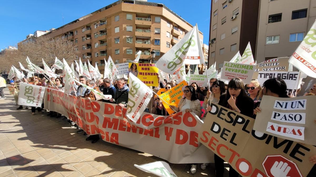Concentración de Aerte frente a la Conselleria de Igualdad en València, hace unas semanas