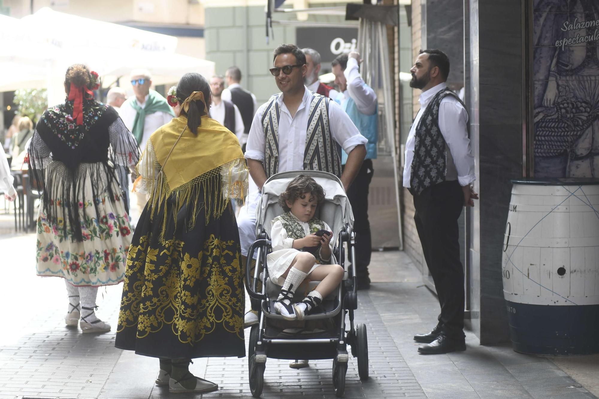 Ambiente en las calles del centro de Murcia durante el Bando de la Huerta (II)