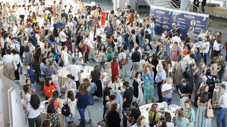 Éxito de participación en el Foro de Educación de FARO: búscate entre los asistentes