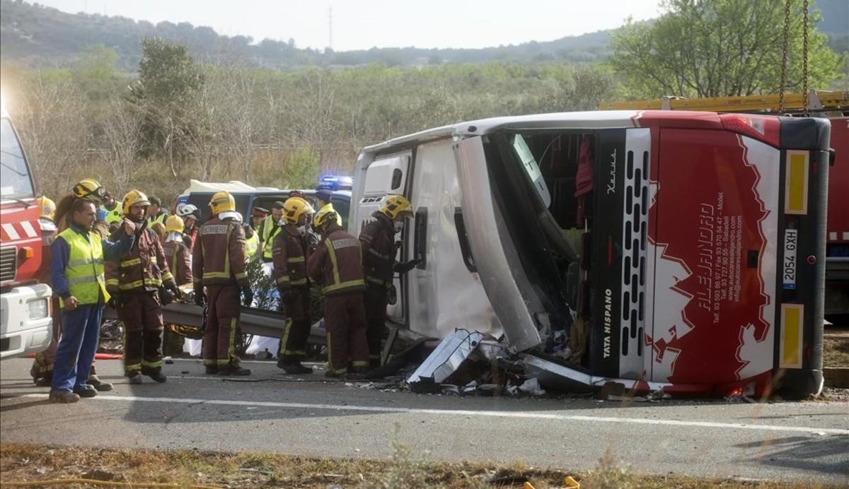 fcasals33251677 freginals montsia 20 03 2016 accidente autobus160320183851 fcasals33251677 freginals montsia 20 03 2016 accidente autobus160320183851