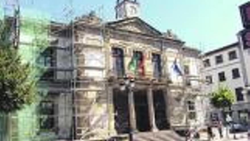 El Ayuntamiento de Cangas de Onís.