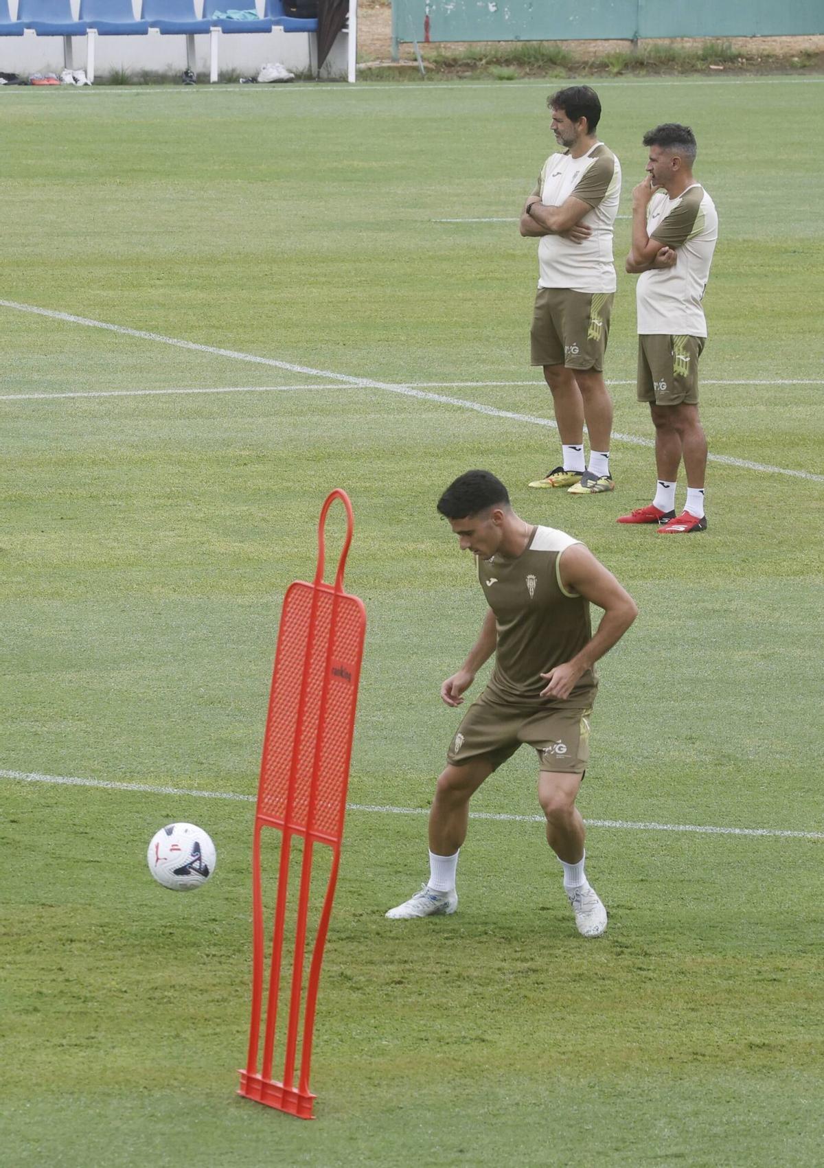 La vuelta al trabajo del Córdoba CF tras superar al Girona, en imágenes