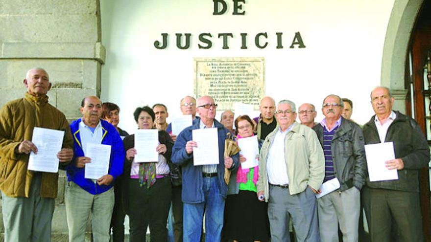 Ojos de Garza lleva a la Fiscalía el gasto "innecesario" de la variante de Gando
