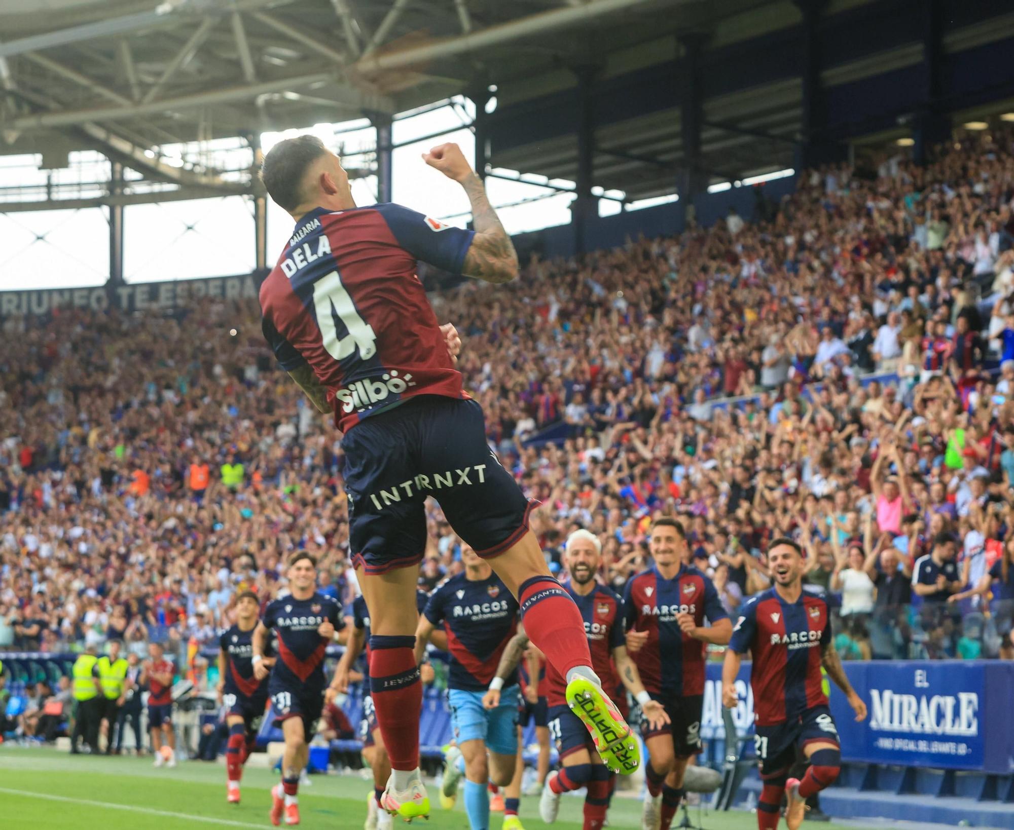 Las mejores imágenes de la celebración del Levante en el Ciutat