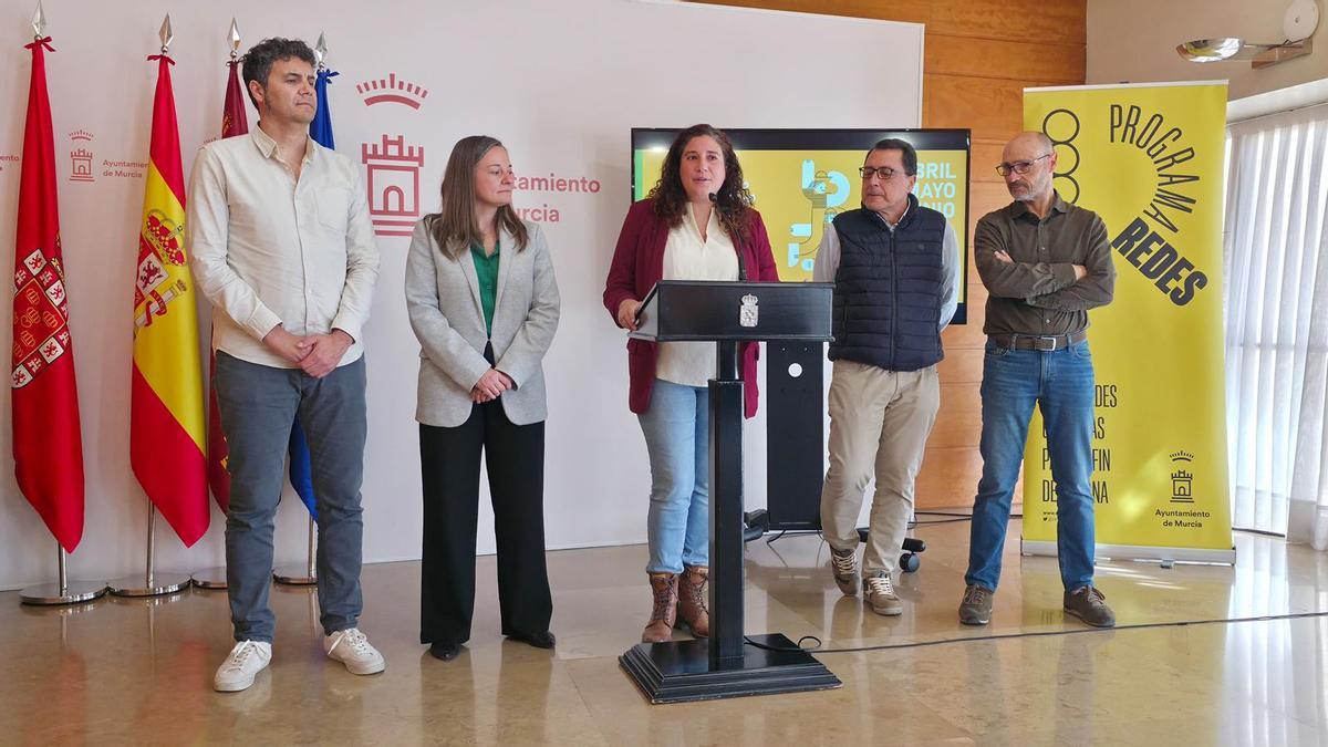 Presentación del programa 'Redes para el tiempo libre' este martes.