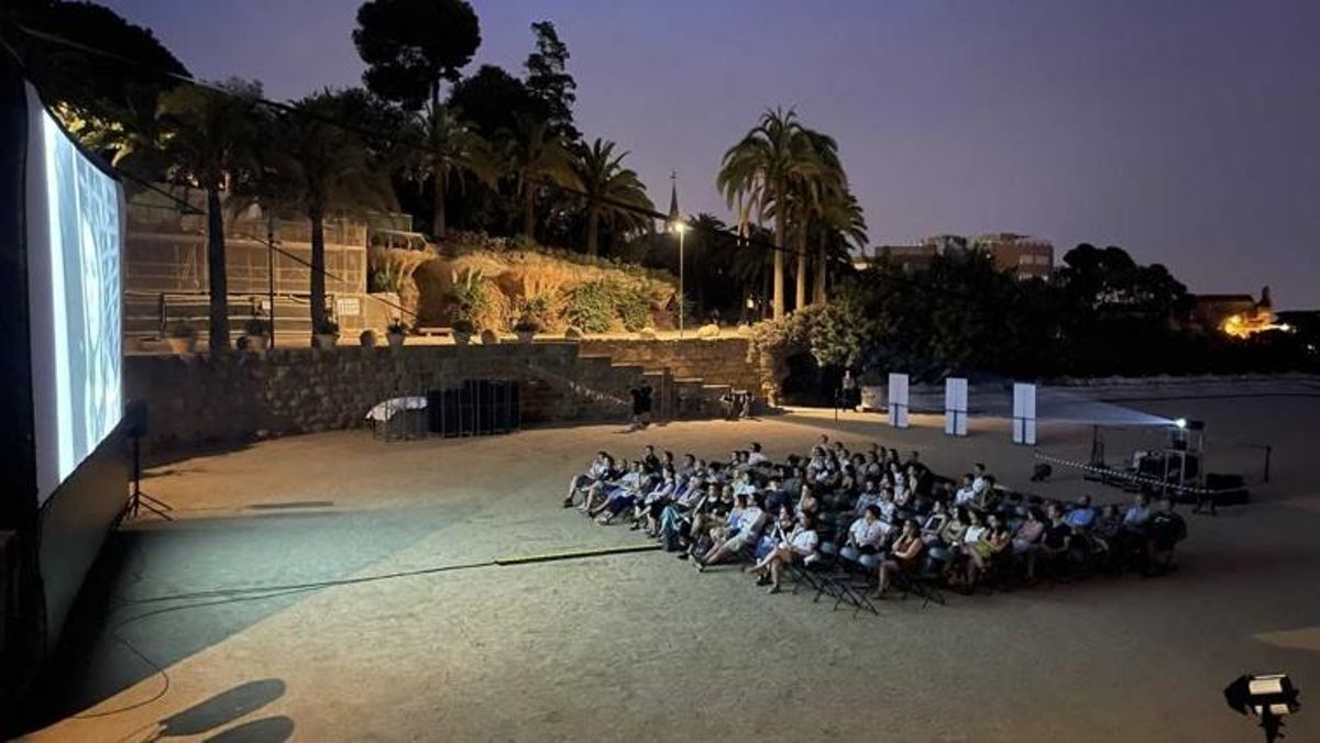 Anterior edición del cine del Park Güell.