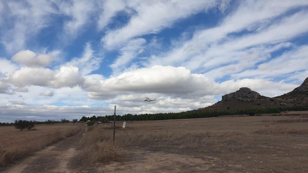 Rescatan a una mujer tras sufrir una caída por el viento en el poblado ibérico de Ayora