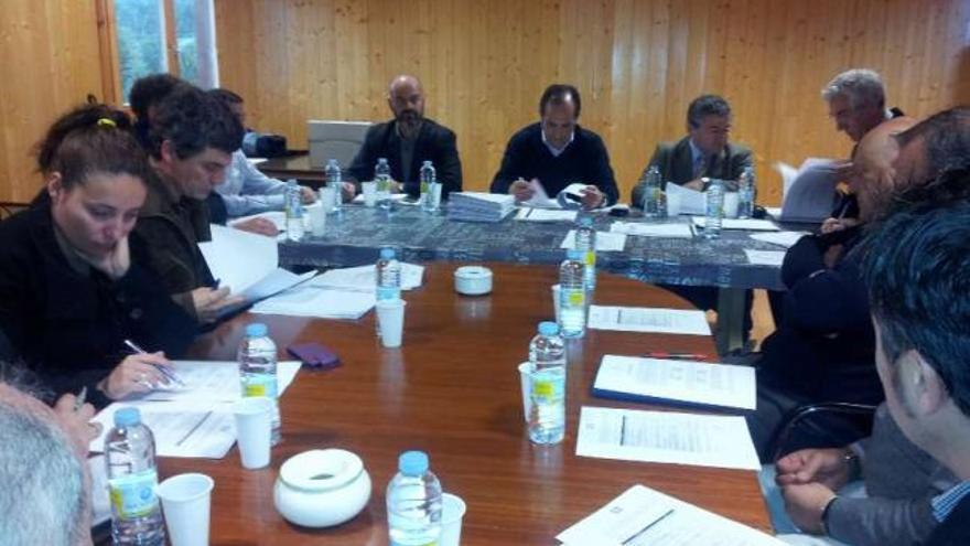 La junta de gobierno de la Mancomunidade se celebró ayer en las instalaciones de A Portela.