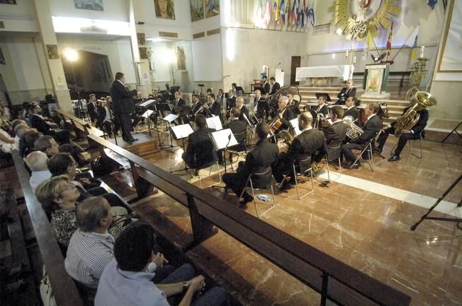 HOMENAJE A MARA GONZALEZ EN LA PLAZA DEL PILAR