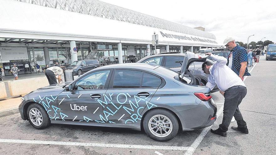 Los taxistas celebran que se avalela inmovilización de VTC