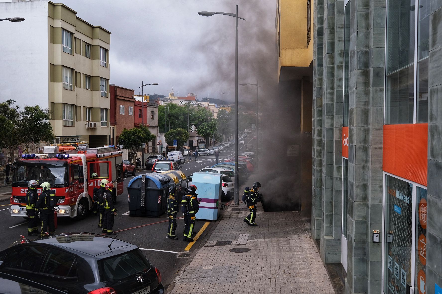 Incendio en un edificio de La Laguna