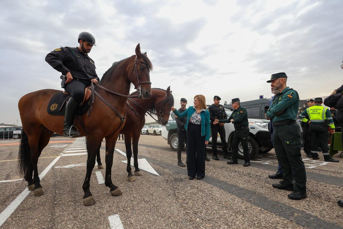 Pilar Bernabé presenta el dispositivo especial de seguridad del Gran Premio Motul de la Comunitat Valenciana